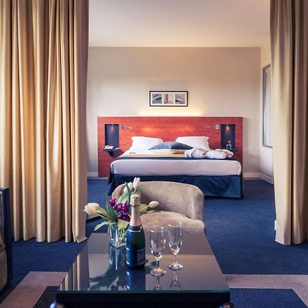 Mercure Maurepas Saint Quentin Экстерьер фото