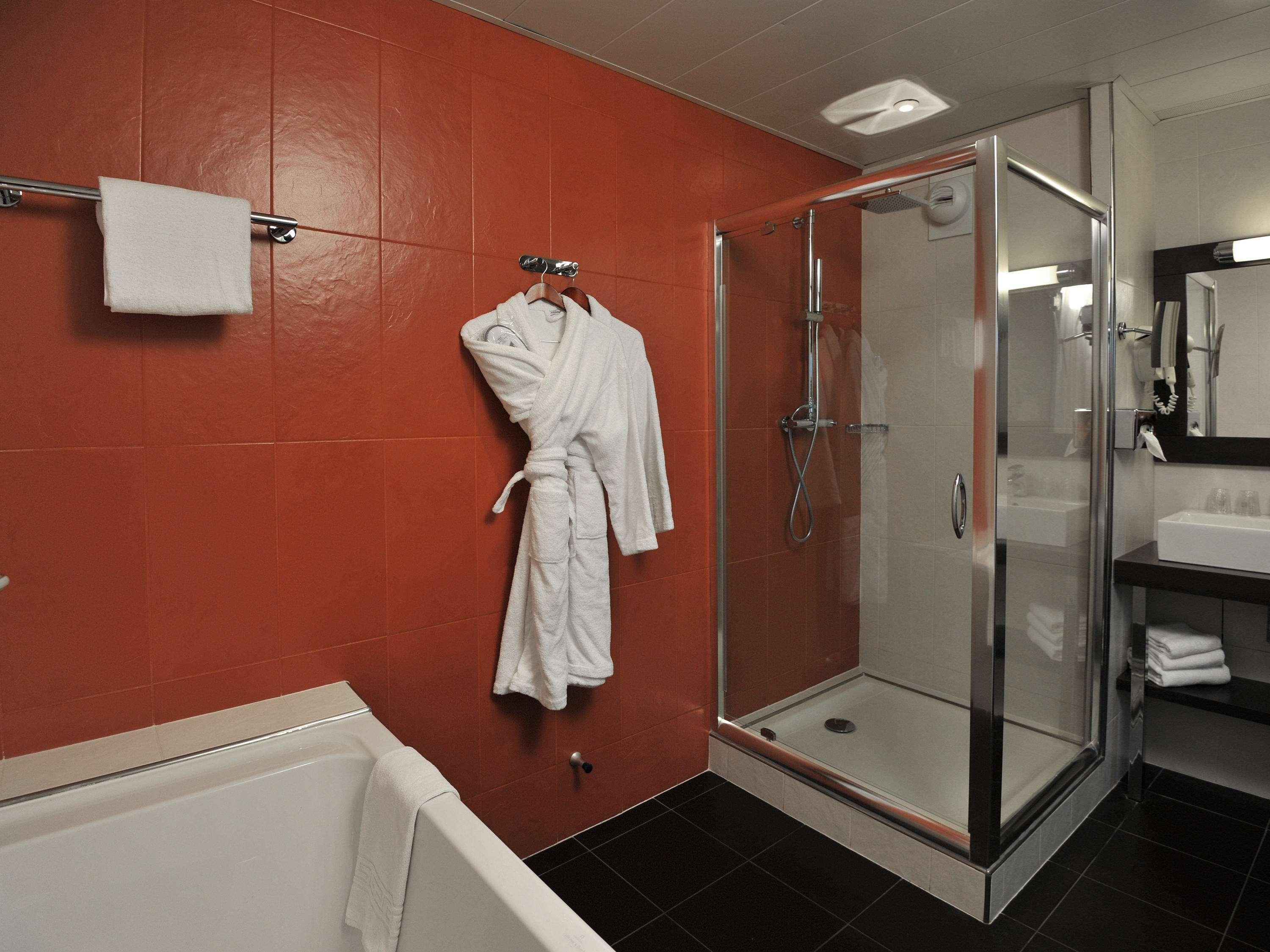Mercure Maurepas Saint Quentin Экстерьер фото