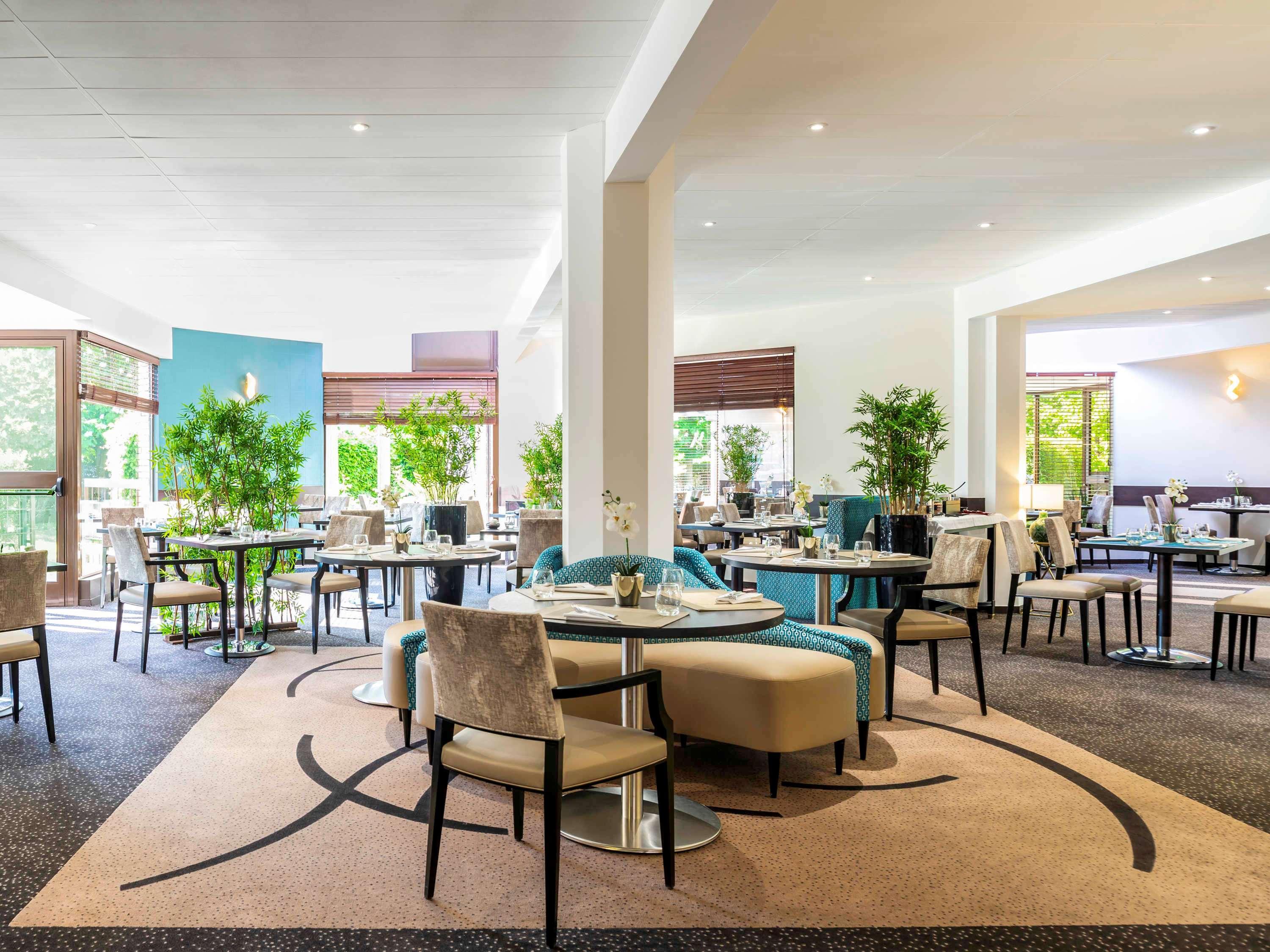 Mercure Maurepas Saint Quentin Экстерьер фото